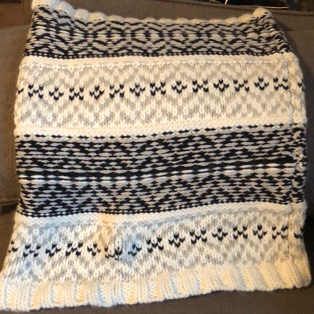 Gap Scarf